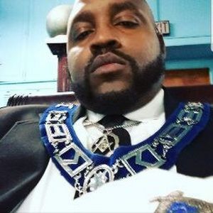 Meet your Posher, Christian